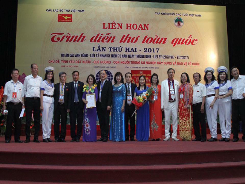 CLB Thơ VN Liên hoan trình diễn thơ toàn quốc lần II